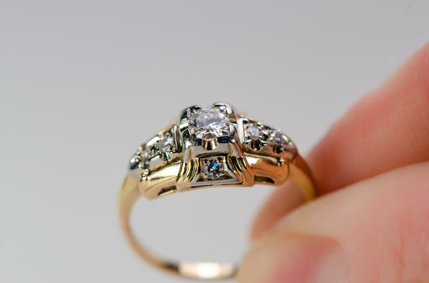 1940s 14k Two Tone Gold 0.34 CTW VS1 Diamond Panel Engagement Ring