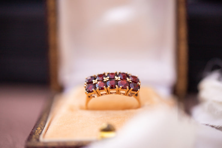 Vintage 14k 2.0 CTW Garnet Double Row Ring with Egyptian Revival Engraved Shoulders and Floral Prongs