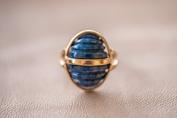Modernist 14k 8.91 CT Hand Carved Lapis Lazuli Split Shank Ring