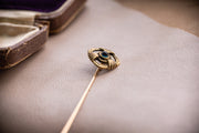 1910s Arts and Crafts 14k Green and Yellow Gold 0.52 CT Sapphire Trefoil Stick Pin by Hans Brassler