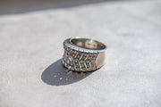 Vintage 18k 1.02 CTW VS1 Diamond "Tank" Style Cinched Cocktail Ring
