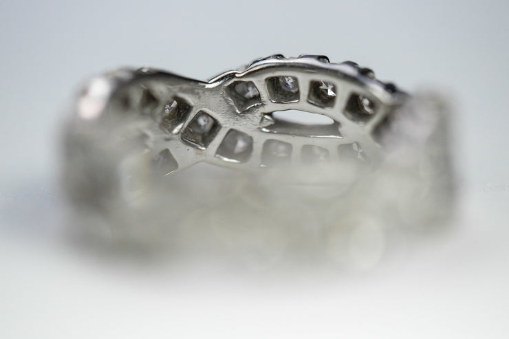 Vintage 14k 1.80 CTW Diamond Eternity Band with Intertwined Lover&